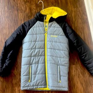 Kids size Large (sz12) Columbia puffer jacket.